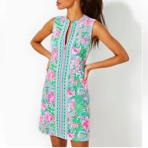 Lilly Pulitzer Luxletic Amalfi Blue Leaf It Wild Courtney